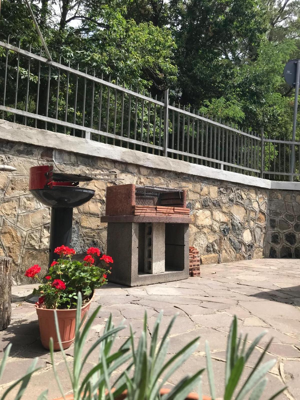 Villa Enrico Монтиккьо Экстерьер фото